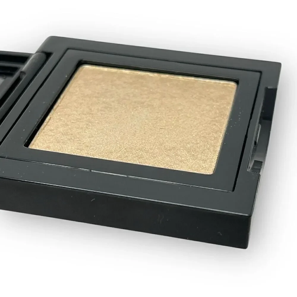 Bobbi Brown Metallic Eye Shadow Glitz 1 .10 oz 2.8 g New w/o box